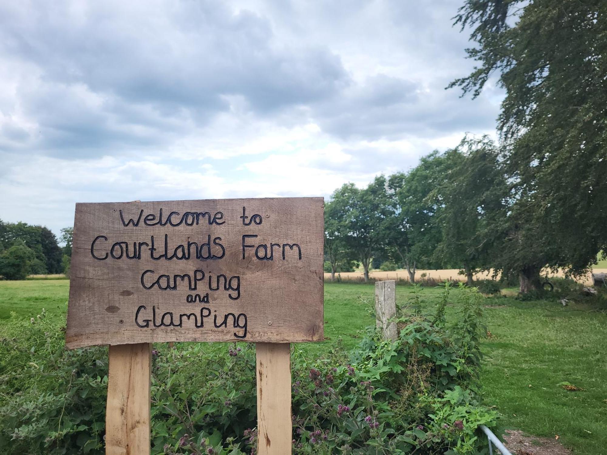 Courtlands Farm Camping And Glamping Кентербері Екстер'єр фото